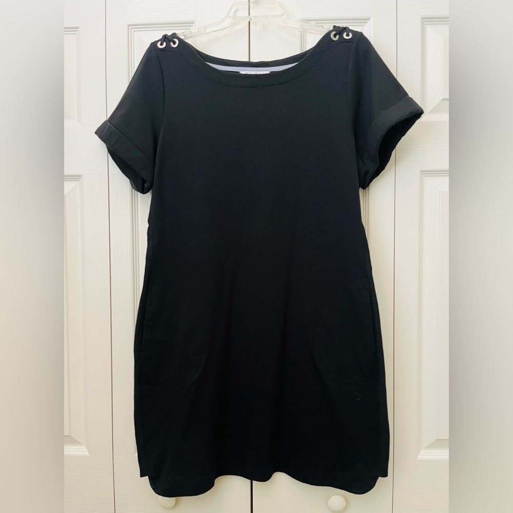Tommy Bahama black T-shirt dress
